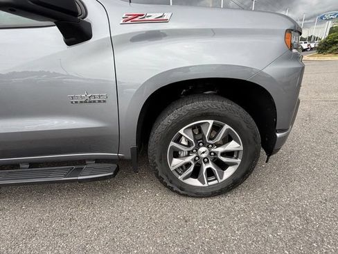 Used 2021 Chevrolet Silverado 1500 RST w/ Texas Edition Plus AWD/4WD image 8
