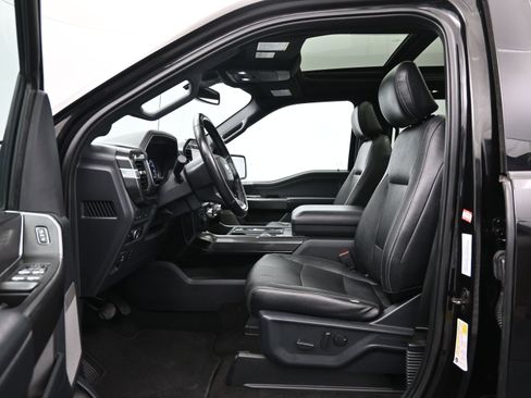 Used 2022 Ford F150 XLT w/ Equipment Group 302A High image 9