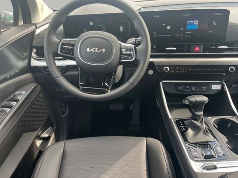 New 2026 Kia Carnival SX Prestige FWD image 12