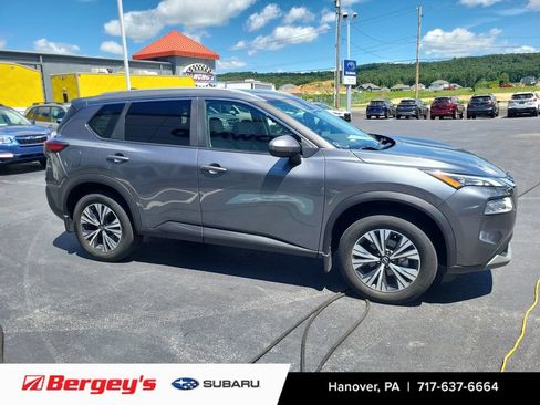 Used 2023 Nissan Rogue SV w/ SV Premium Package AWD/4WD image 6