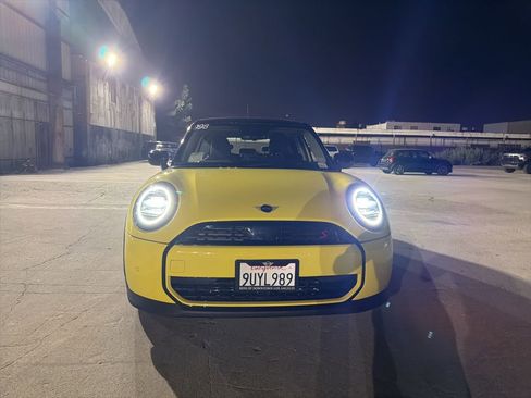 Used 2025 MINI Cooper S image 8