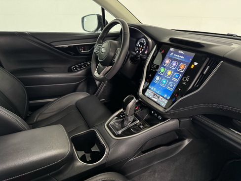 Certified 2025 Subaru Outback Touring AWD/4WD image 27