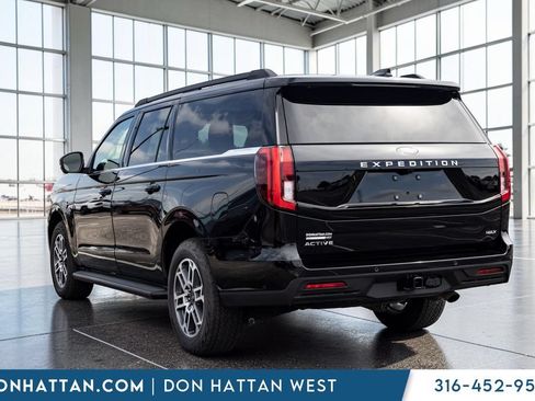 Used 2025 Ford Expedition Max Active AWD/4WD image 24