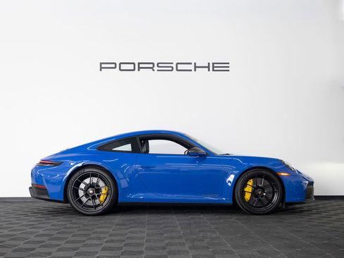 Certified 2025 Porsche 911 Carrera GTS RWD image 8