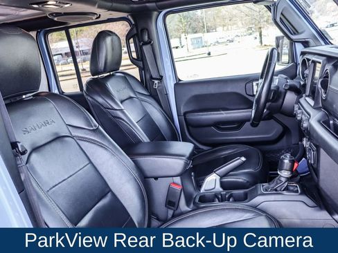 Used 2022 Jeep Wrangler Unlimited Sahara w/ Cold Weather Group image 15