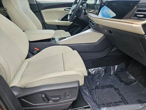 Certified 2025 Audi Q5 Premium w/ Premium Plus AWD/4WD image 22