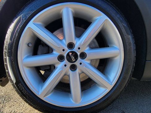 Used 2014 MINI Cooper S image 35