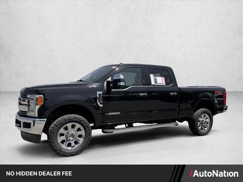 Used 2019 Ford F250 Lariat w/ Lariat Ultimate Package AWD/4WD image 1