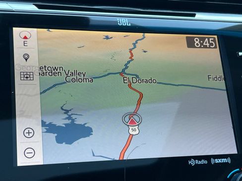 Used 2019 Toyota Camry XLE w/ Driver Assist Package FWD image 17
