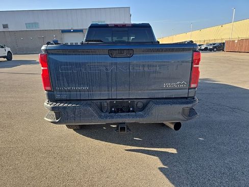 Used 2025 Chevrolet Silverado 3500 High Country w/ High Country Premium Package image 4