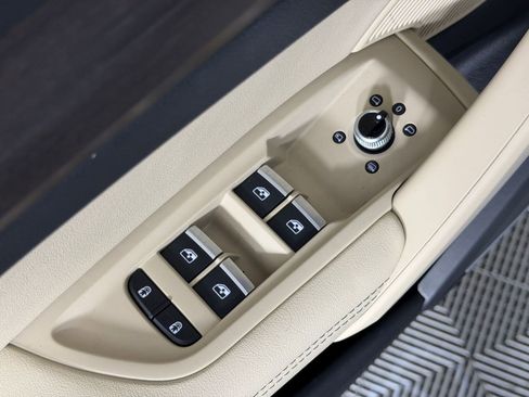 Used 2023 Audi Q5 2.0T Premium Plus w/ Premium Plus Package image 23