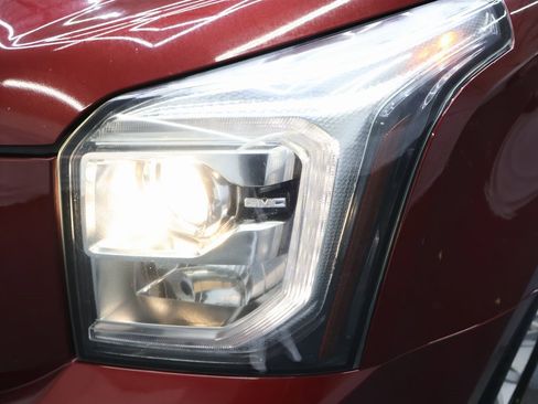 Used 2019 GMC Yukon XL SLT w/ Open Road Package image 27