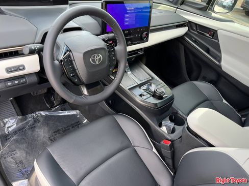 Certified 2026 Toyota bZ FWD image 20