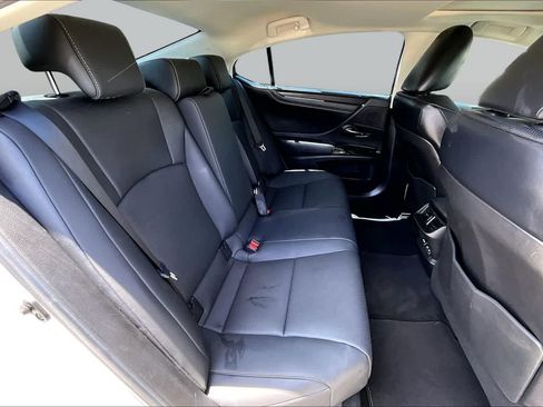 Used 2024 Lexus ES 350 w/ Premium Package FWD image 20