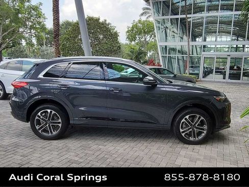 Certified 2025 Audi Q5 Premium w/ Convenience Package AWD/4WD image 9