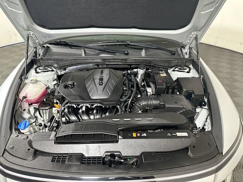 Used 2024 Hyundai Sonata SEL FWD image 29