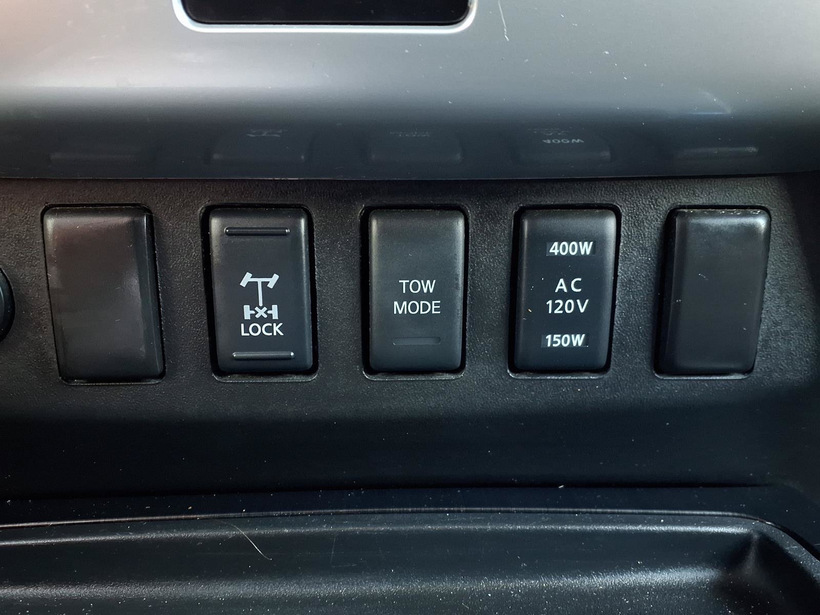 Used 2013 Nissan Titan PRO-4X w/ Pro-4x Premium Utility Pkg AWD/4WD image 21