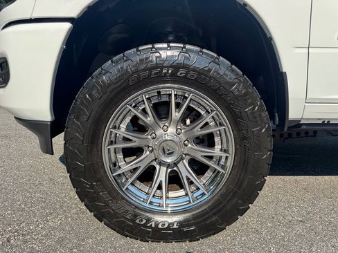 Used 2025 RAM 2500 Laramie w/ Sport Appearance Package AWD/4WD image 11