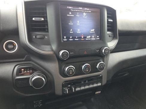 Used 2020 RAM 2500 Tradesman w/ Chrome Appearance Group AWD/4WD image 5
