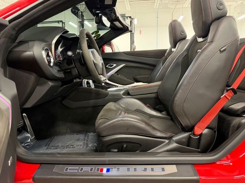 Used 2023 Chevrolet Camaro ZL1 RWD image 5
