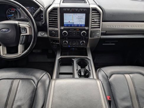 Used 2021 Ford F450 Platinum w/ FX4 Off-Road Package AWD/4WD image 11