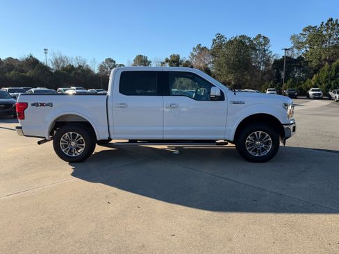 Used 2020 Ford F150 Lariat image 4