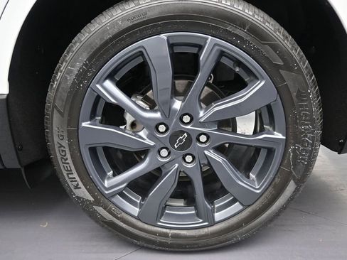 Used 2024 Chevrolet Equinox RS FWD image 10