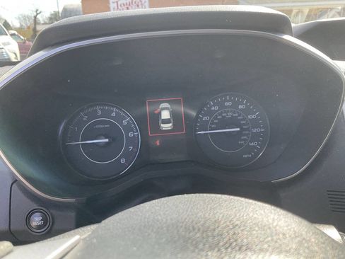 Used 2017 Subaru Impreza 2.0i Premium image 16