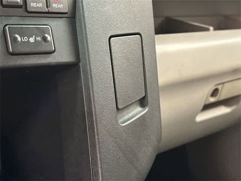 Used 2010 Honda Pilot EX-L image 25