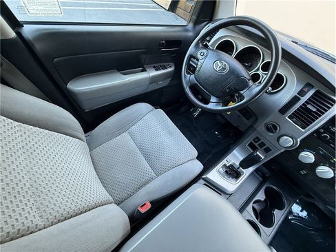 Used 2012 Toyota Tundra 4x4 Double Cab image 10