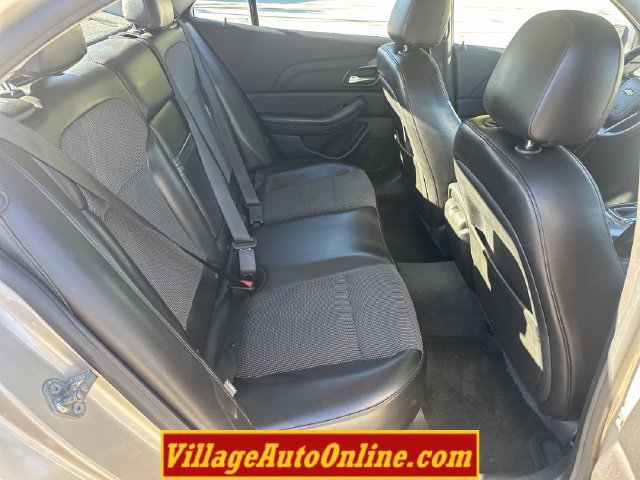 Used 2013 Chevrolet Malibu LT FWD image 28