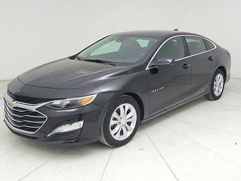 Used 2024 Chevrolet Malibu LT image 1