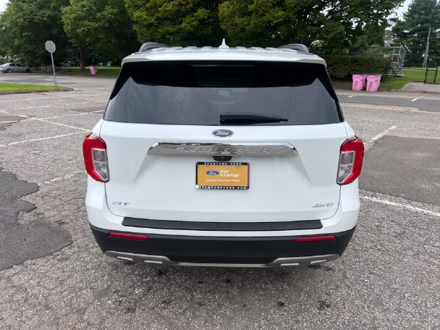 Used 2023 Ford Explorer XLT w/ Equipment Group 202A AWD/4WD image 9