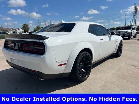 Used 2022 Dodge Challenger R/T Scat Pack RWD image 5