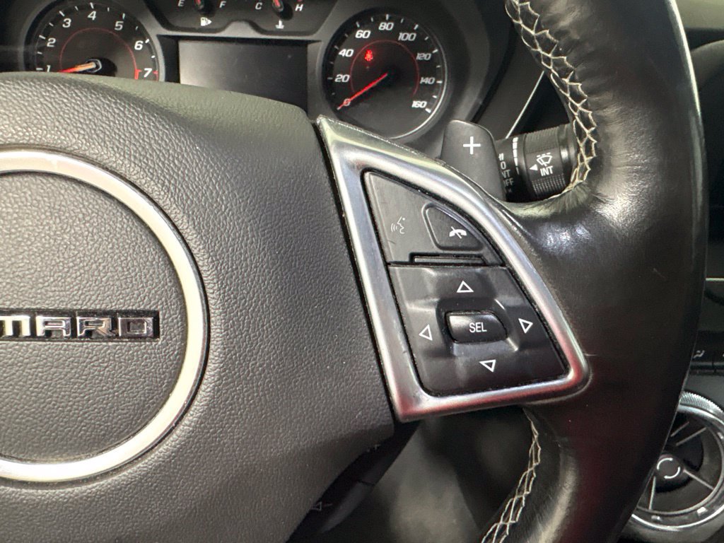 Used 2020 Chevrolet Camaro LT RWD image 16