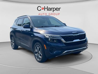 Used 2022 Kia Seltos EX
