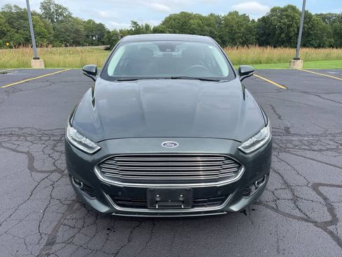 Used 2016 Ford Fusion Titanium FWD image 4