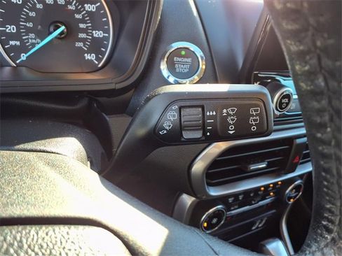 Certified 2019 Ford EcoSport SE image 12