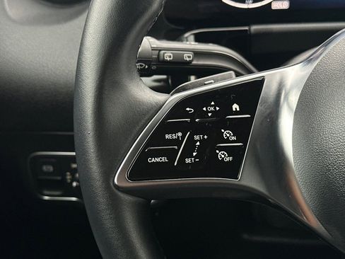 Certified 2025 Mercedes-Benz GLA 250 image 26