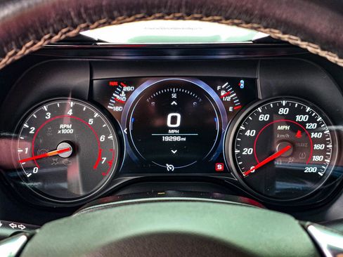 Used 2022 Chevrolet Camaro SS image 28