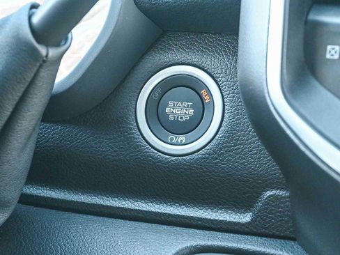 New 2026 RAM 2500 Big Horn AWD/4WD image 29
