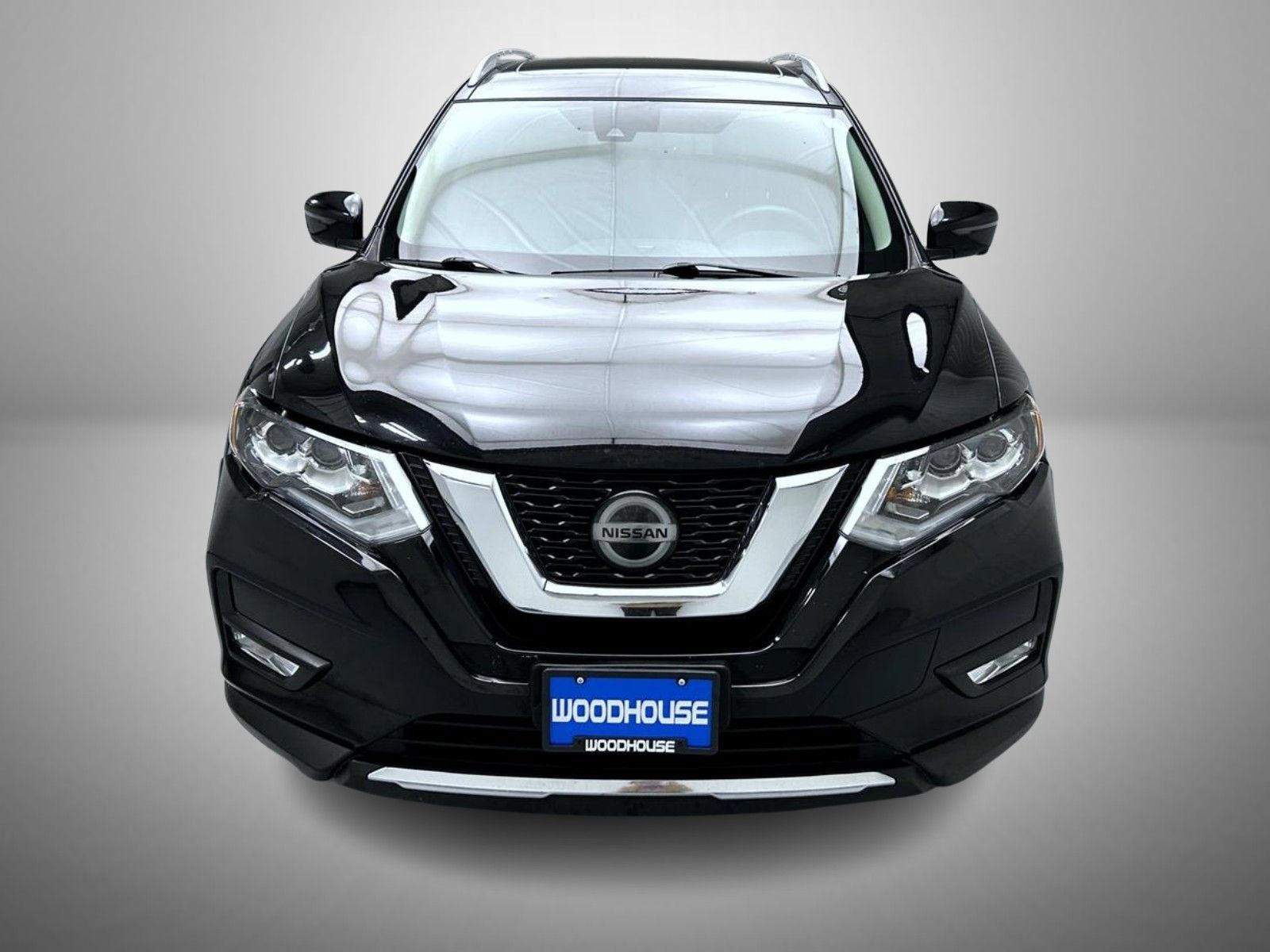 Used 2019 Nissan Rogue SL w/ Premium Package AWD/4WD image 2