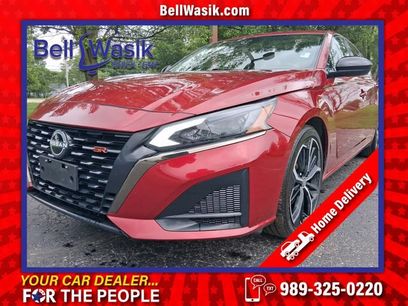 Used 2024 Nissan Altima 2.5 SR