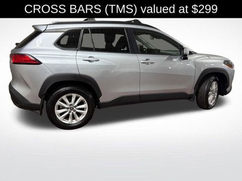 Used 2022 Toyota Corolla Cross LE image 4