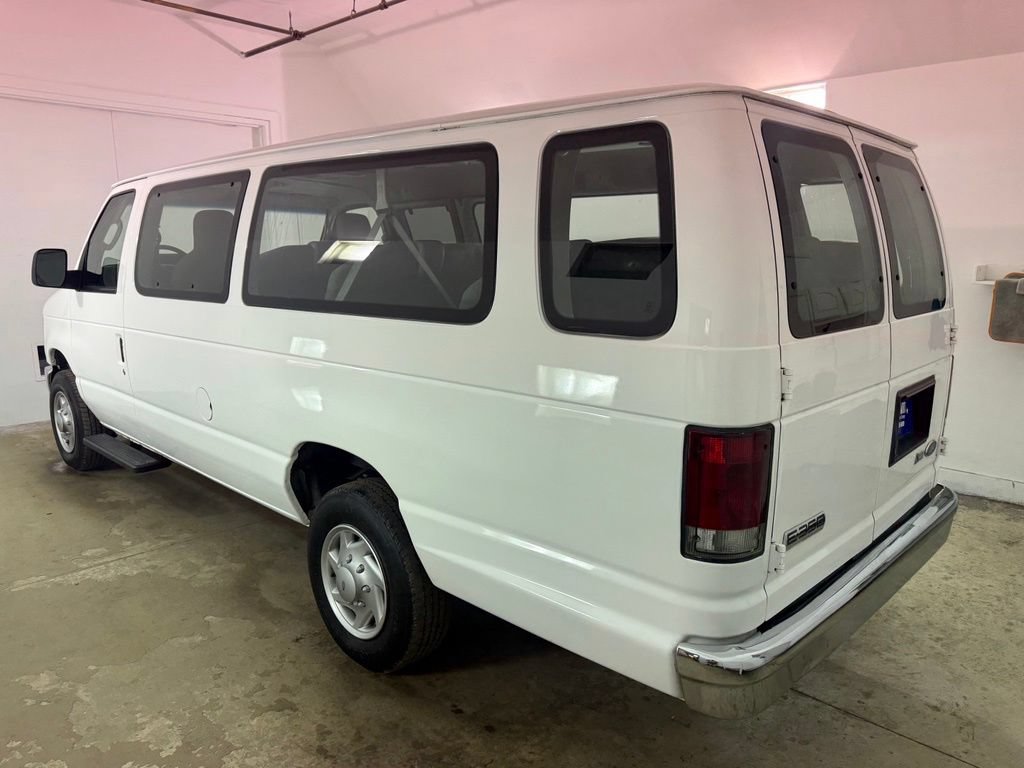 Used 2012 Ford E-350 and Econoline 350 XL RWD image 4