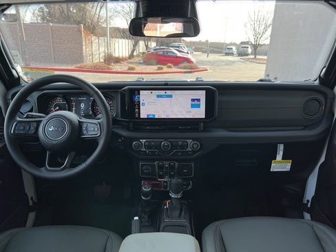 New 2026 Jeep Gladiator Mojave image 19