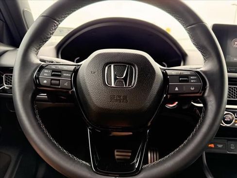 Used 2025 Honda Civic Sport image 17