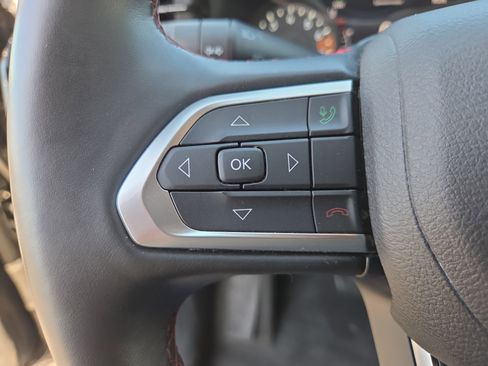 Certified 2022 Jeep Compass Trailhawk w/ Trailhawk Convenience Group AWD/4WD image 29