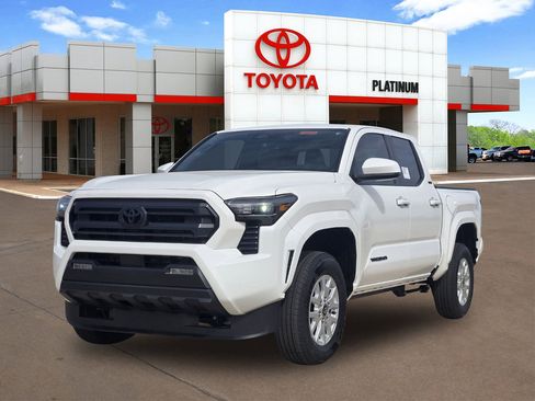 New 2026 Toyota Tacoma SR5 image 2
