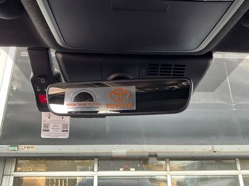 New 2026 Toyota 4Runner Limited image 18